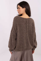 Maglione boucle elegante da donna con cuciture decorative