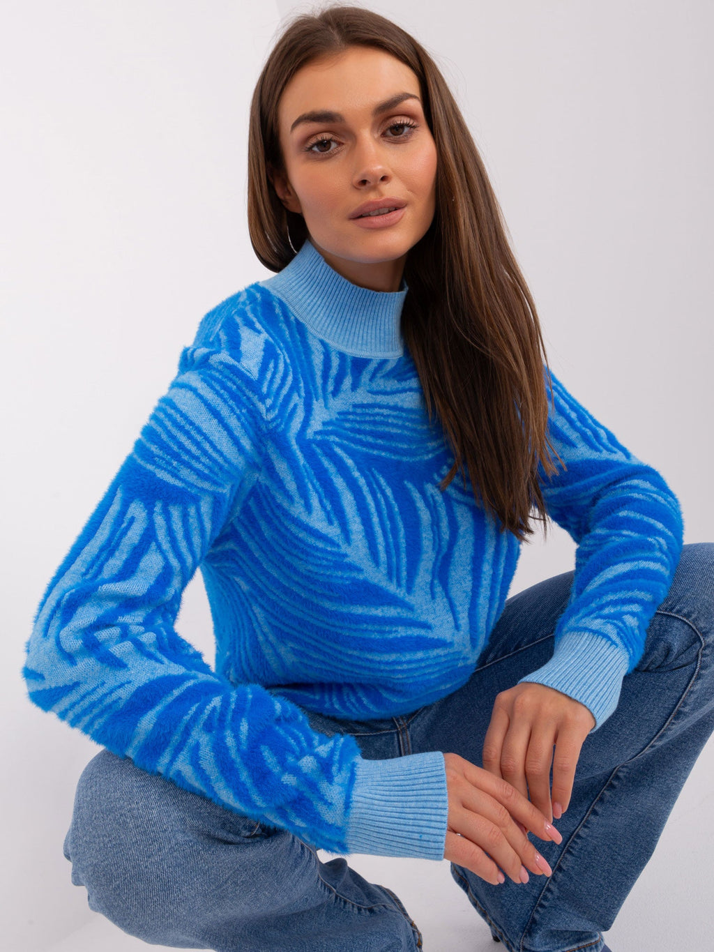 Maglione dolcevita in calda viscosa - 235796