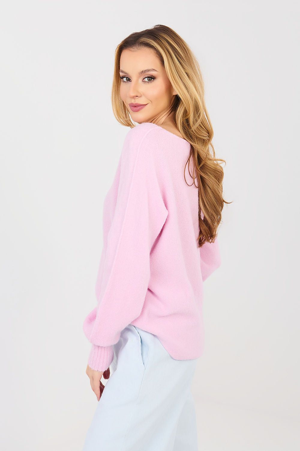 Maglione da donna con scollo a V - 223896