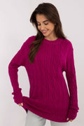Maglione girocollo in calda viscosa con motivo a trecce