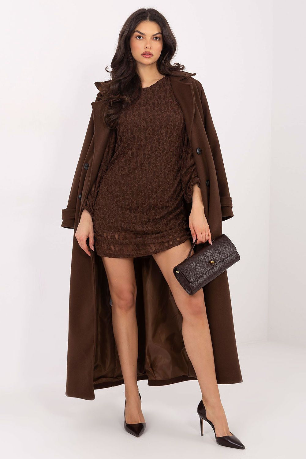 Miniabito in pizzo realizzato viscosa ed elastan - 222591