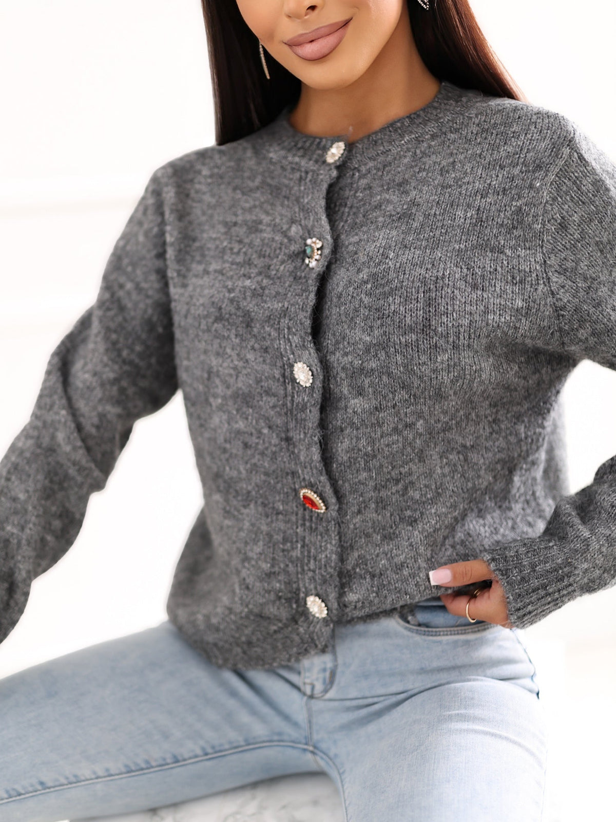 NORA - Cardigan Elegante con Scollo Tondo e Bottoni
