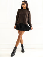 NORA - Cardigan Elegante con Scollo Tondo e Bottoni