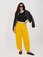 Pantaloni Carrot in Velluto a Coste con Cintura – Made