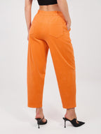 Pantaloni Carrot in Velluto a Coste Vita Alta (Bianca)