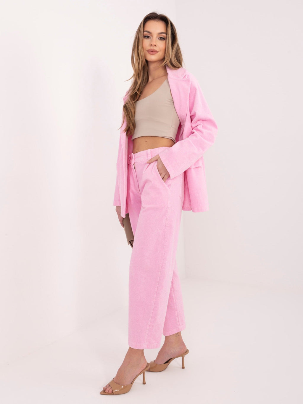 Pantaloni Carrot in Velluto a Coste Vita Alta (Bianca)