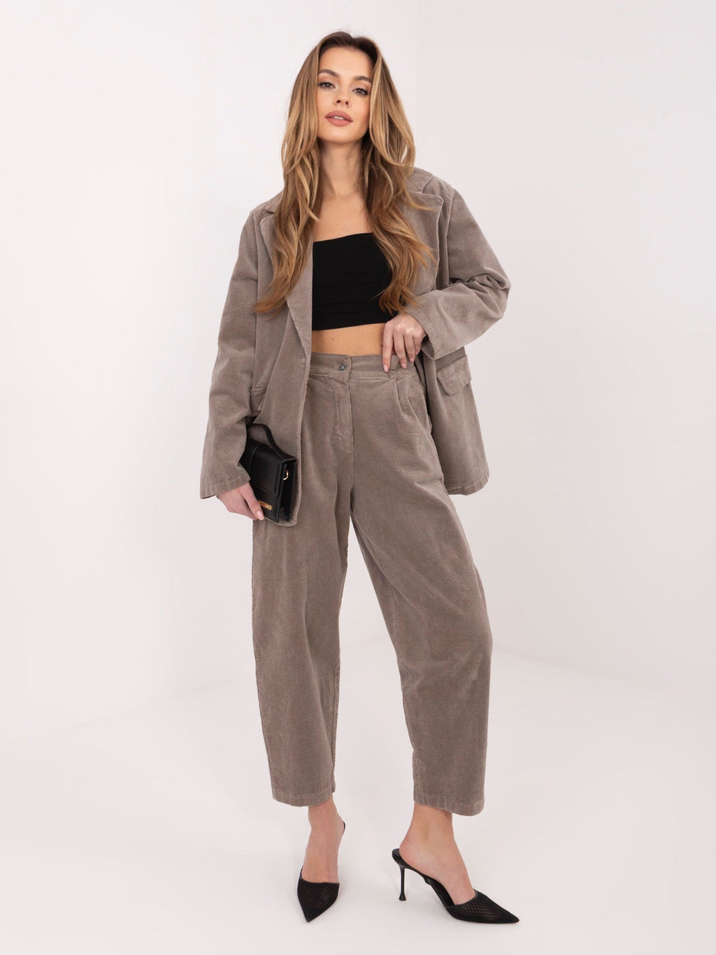 cammello / ONE SIZE Pantaloni Carrot in Velluto a Coste