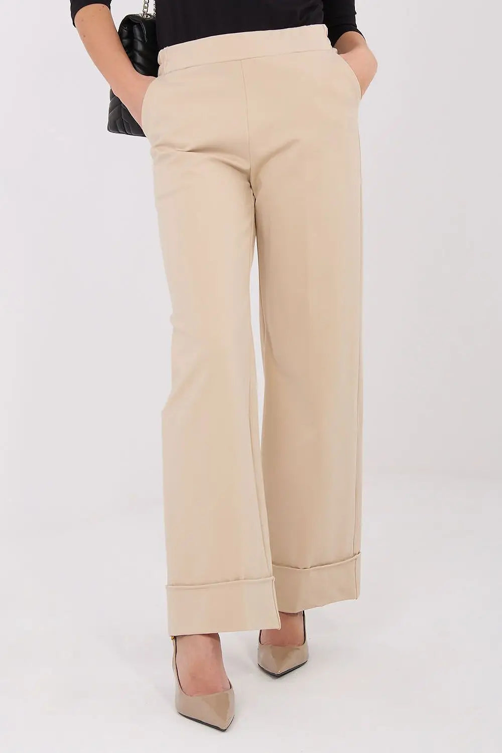 Pantaloni da donna con taglio a zampa - 222235