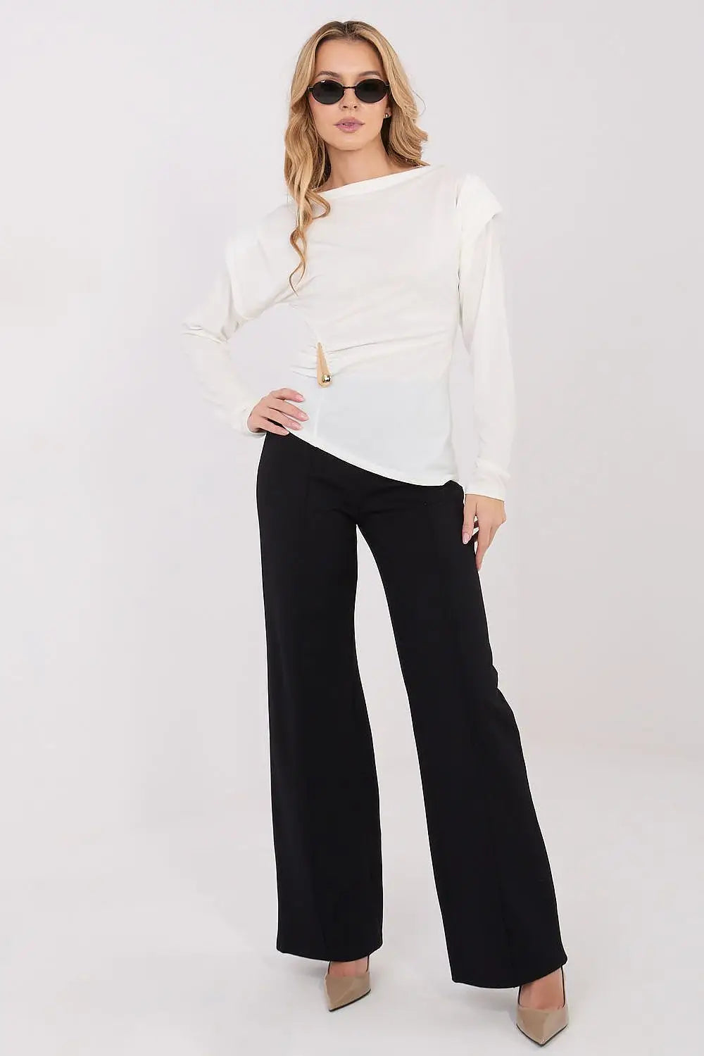 Pantaloni da donna con taglio wide leg - 222240