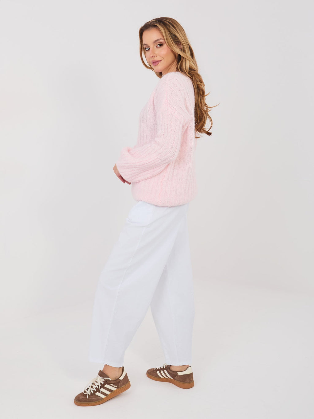 Pantaloni da donna carrot in cotone con vita alta (Dana)