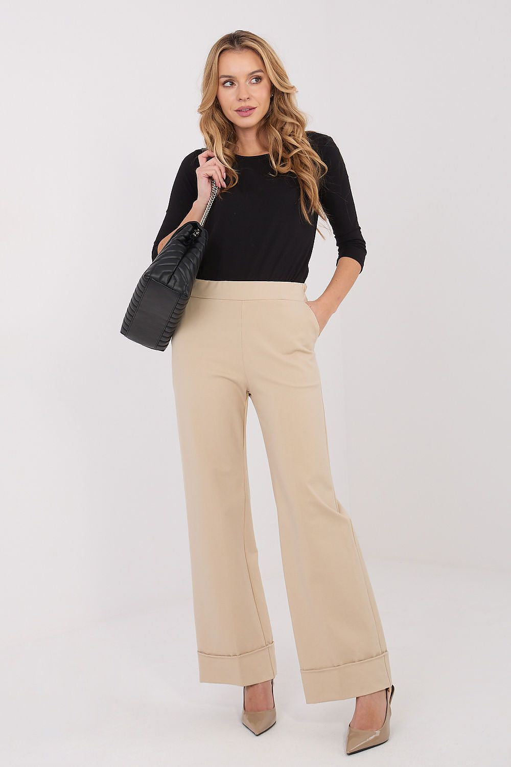 Pantaloni da donna con taglio a zampa - MONICA - 222235