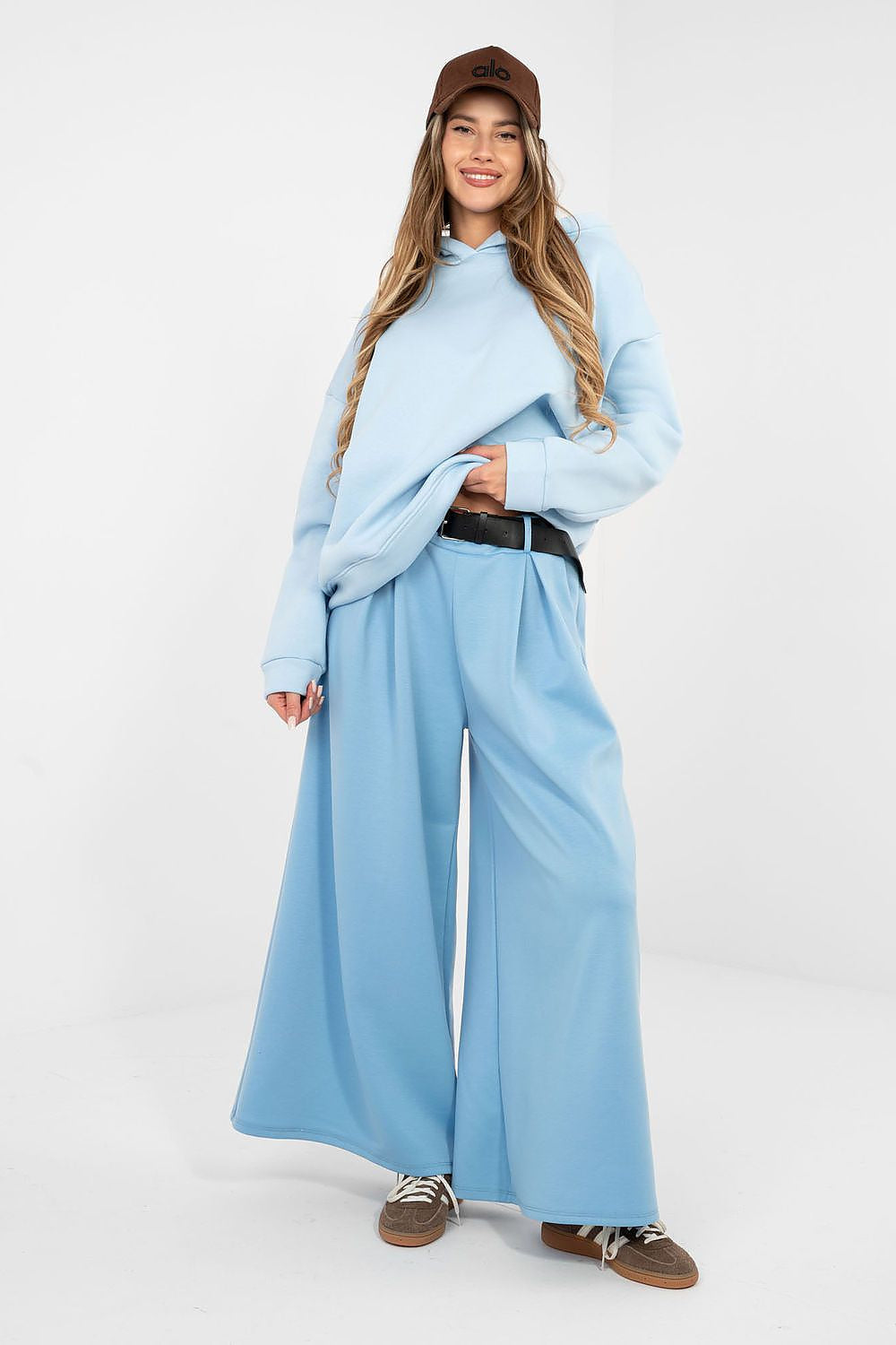 Pantaloni palazzo eleganti e confortevoli in viscosa