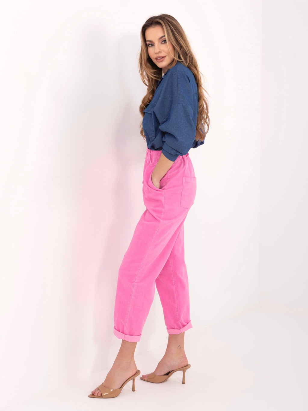 Pantaloni Paperbag in Velluto a Coste Vita Alta (Riley)
