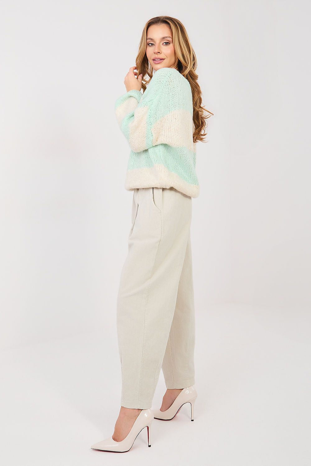 Beige / Universale Pantaloni in velluto da donna taglio