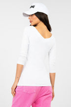 T-shirt basic dal taglio aderente in cotone elasticizzato