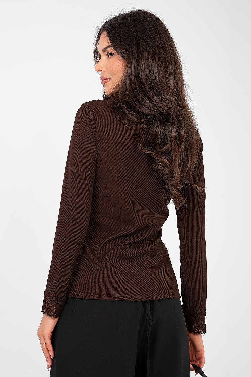 T-shirt elasticizzata scollo a V - 223494