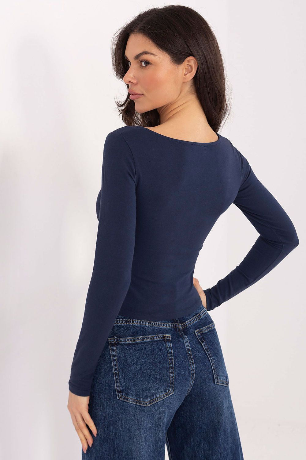 T-shirt maniche lunge in cotone scollo a V - 224679