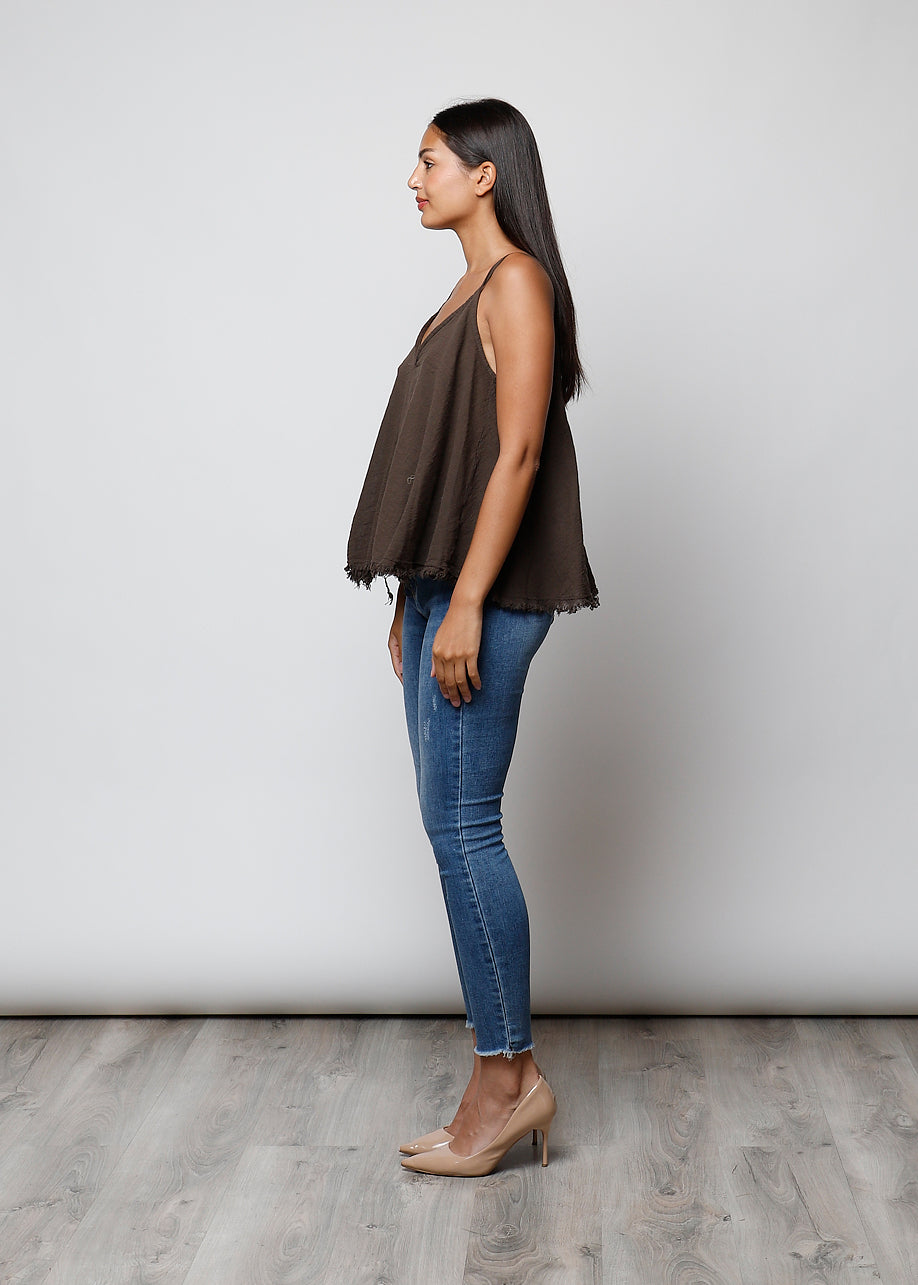 100% cotton narrow shoulder top