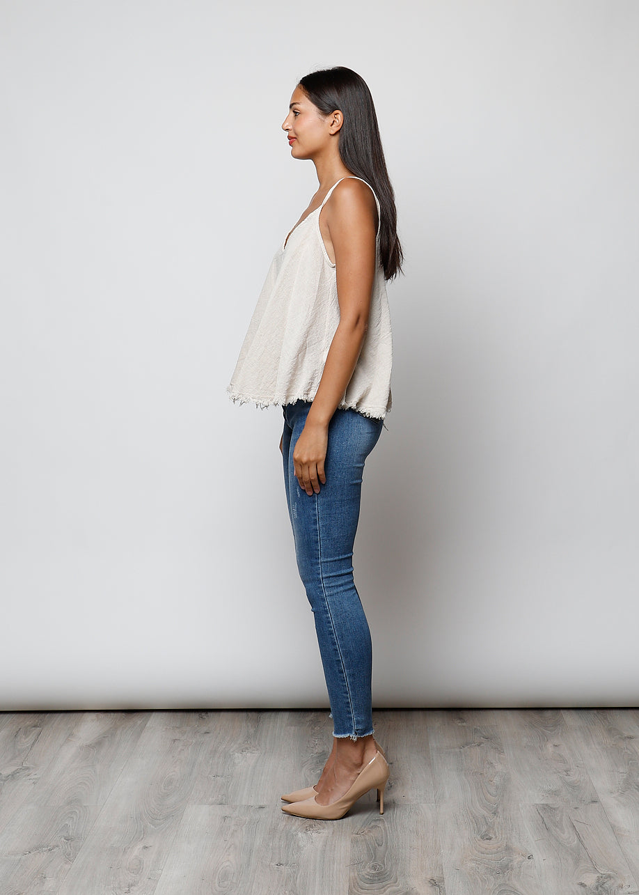 100% cotton narrow shoulder top
