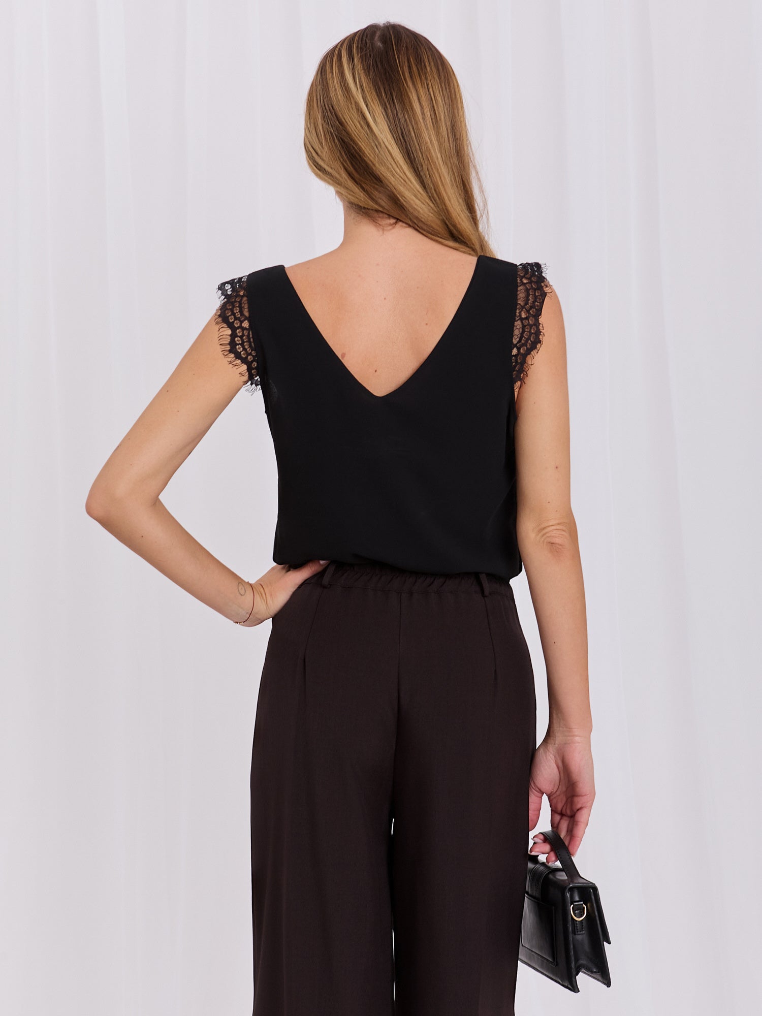 2016103000142-6-ITALY MODA-6