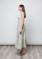Sleeveless viscose dress