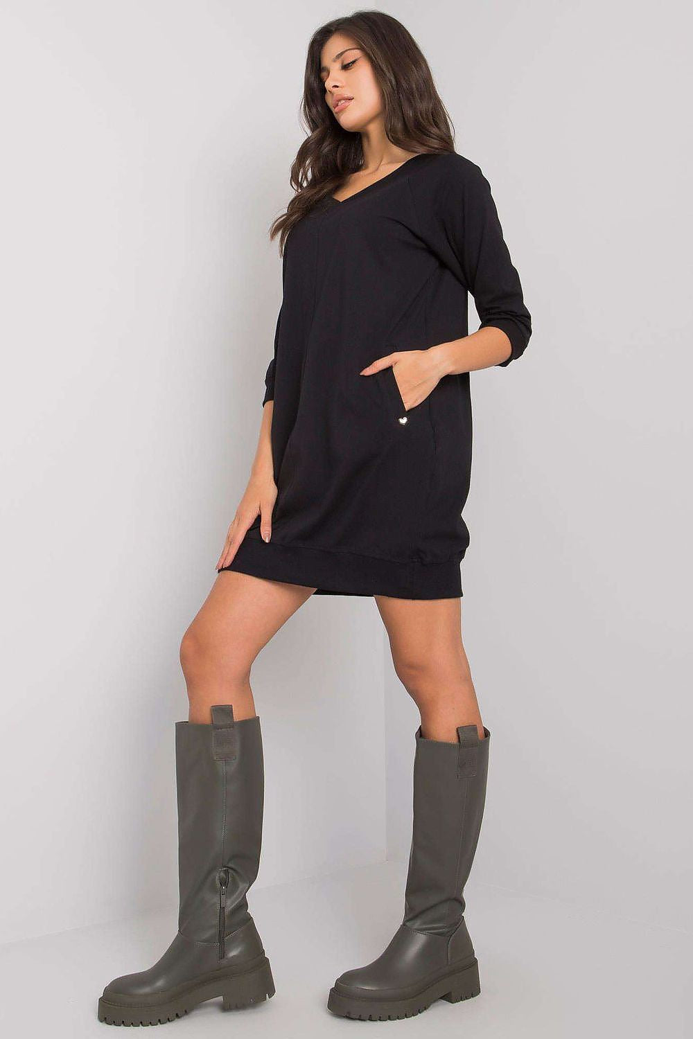 Vestito in felpa comodo e versatile - 223223